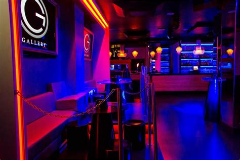 discoteca gay malaga|Guía Gay Málaga: Bares, discotecas, saunas